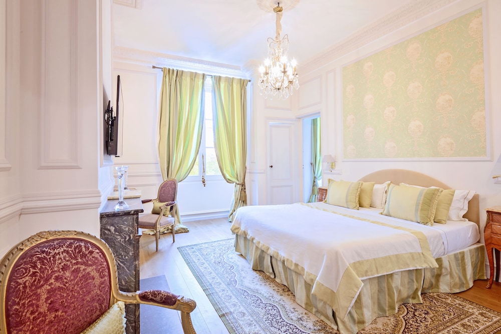Suite photo 1