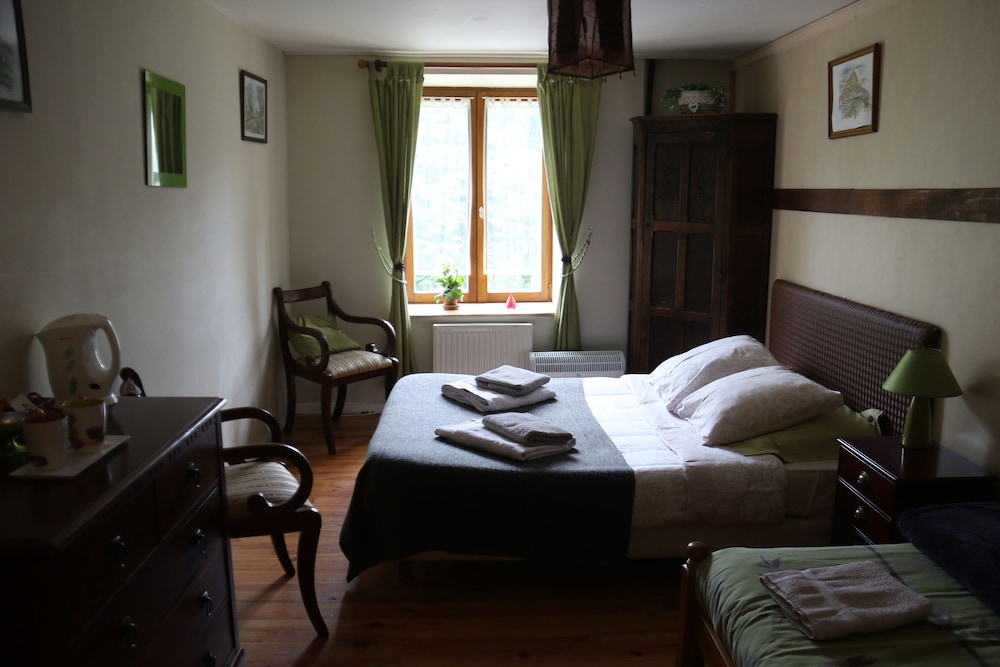 Double or Twin Room photo 2