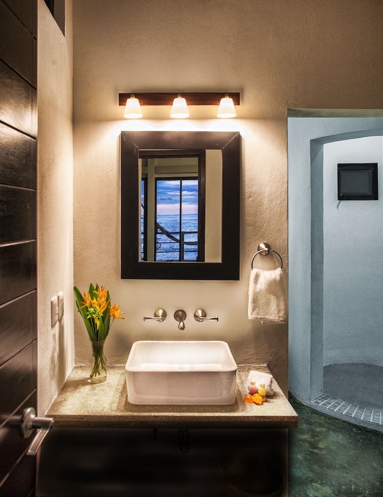 Superior Room, 2 Double Beds, Terrace photo 2