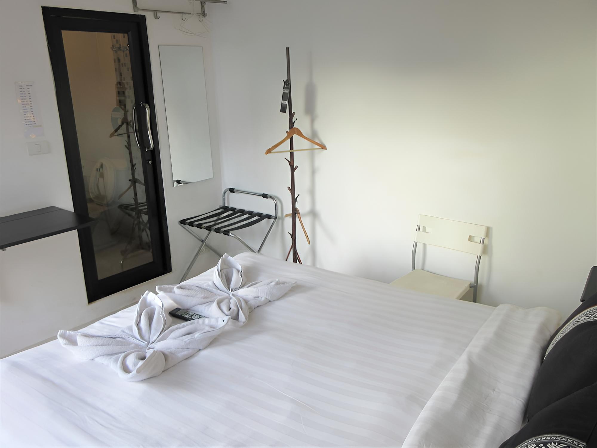 Standard Double Room photo 3