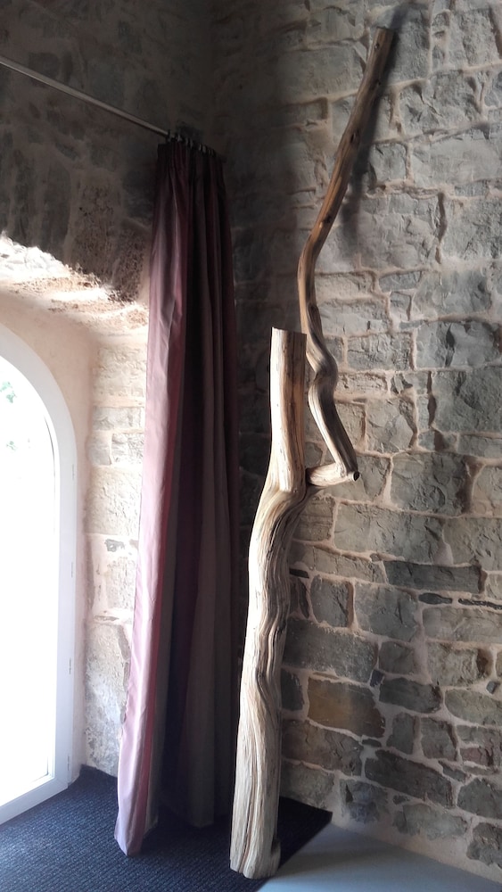 Family Room - Photo 8