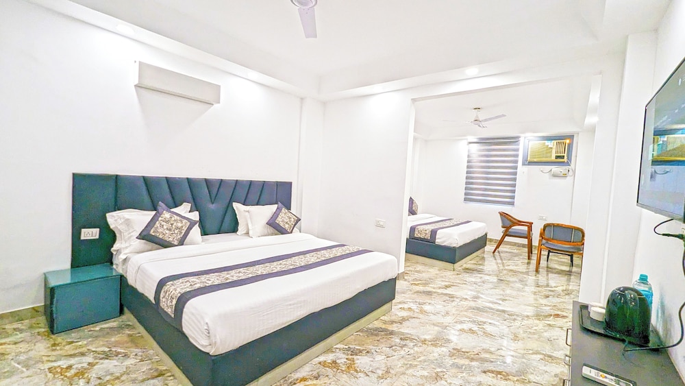 Family Double Room, City View photo 2
