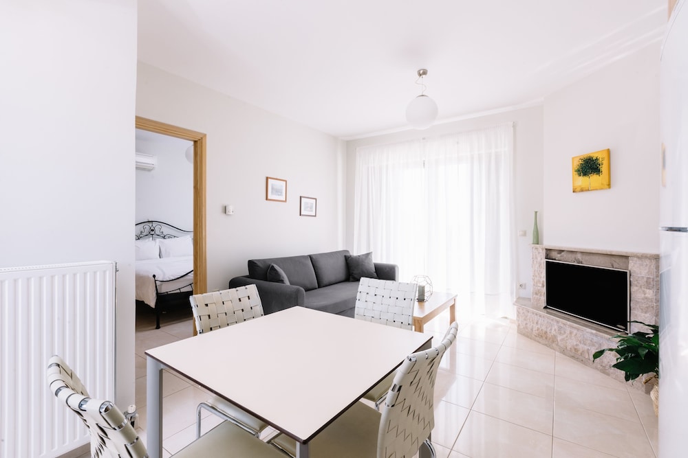 Superior Apartment (2 Adults and 2 Children) photo 1
