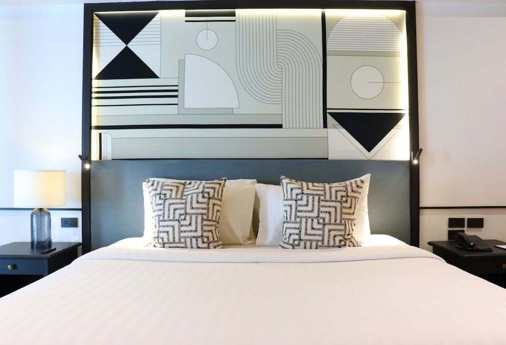 Superior King Room photo 2