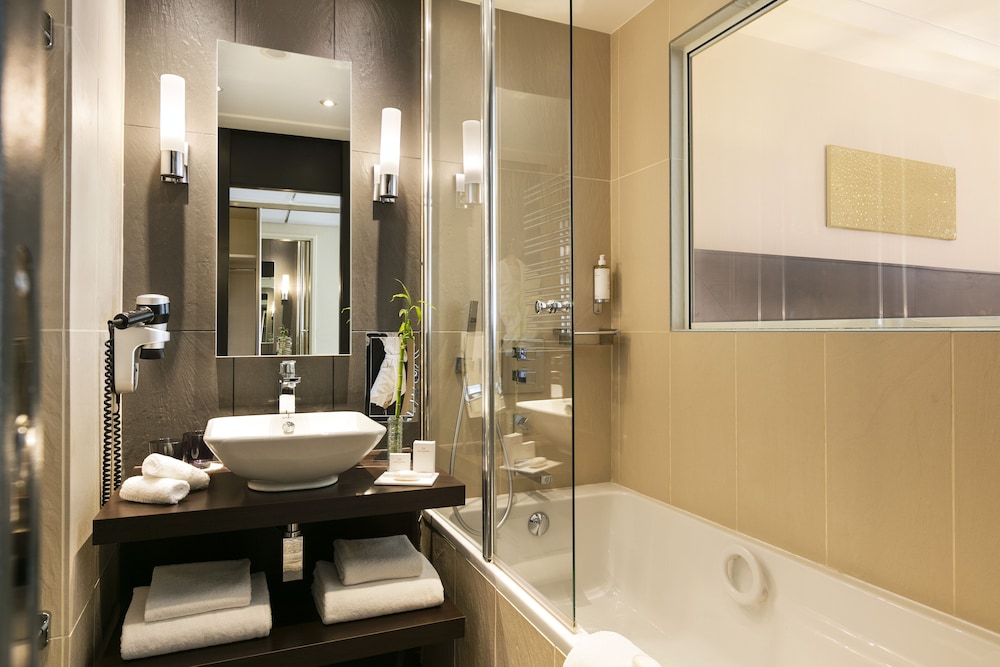 Prestige Junior Suite, City View, Terrace
