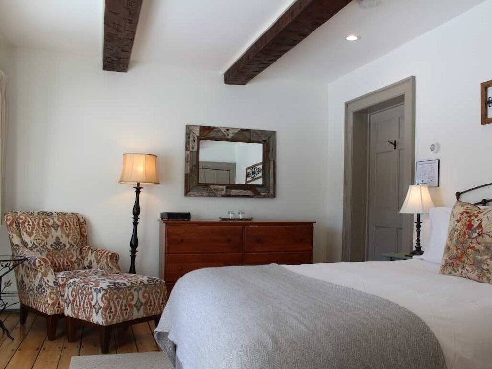 Premium Double Room, Accessible, Ensuite (Maple Room) photo 3