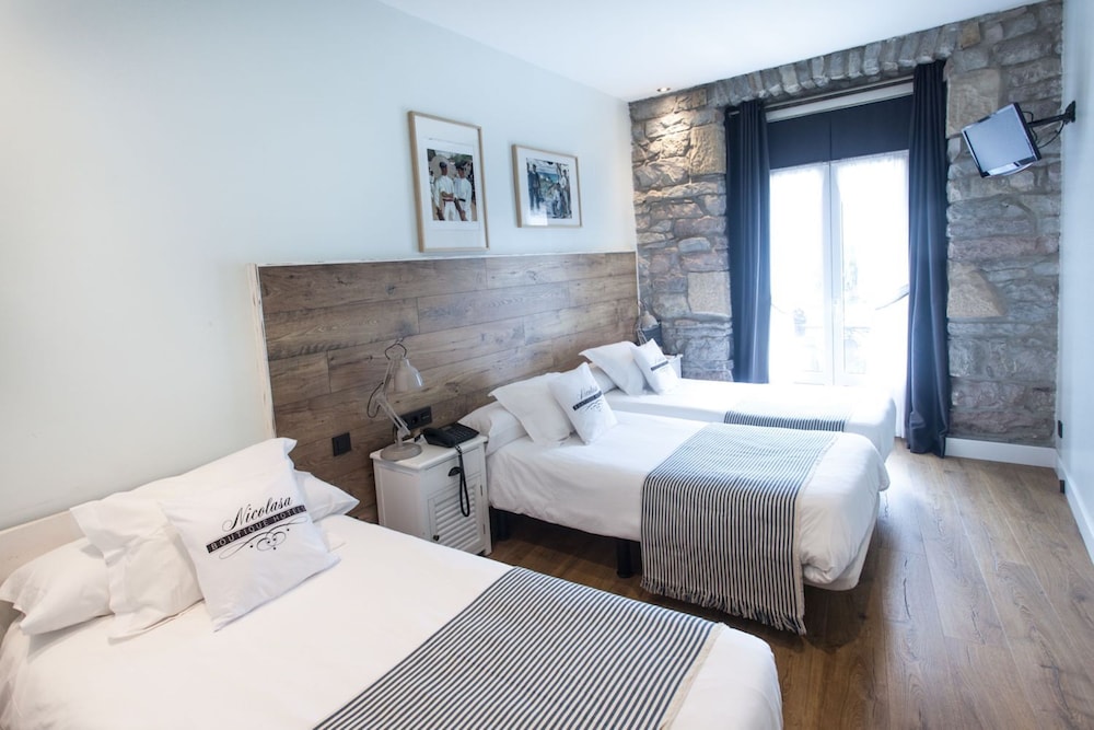 Triple Room, Balcony