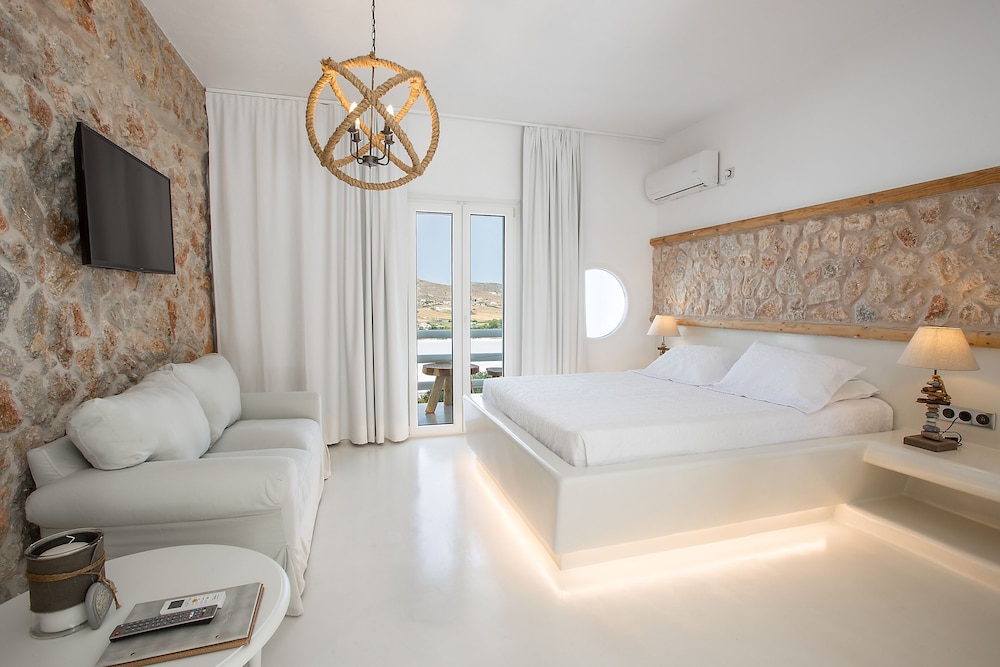 Superior Double Room - Photo 2