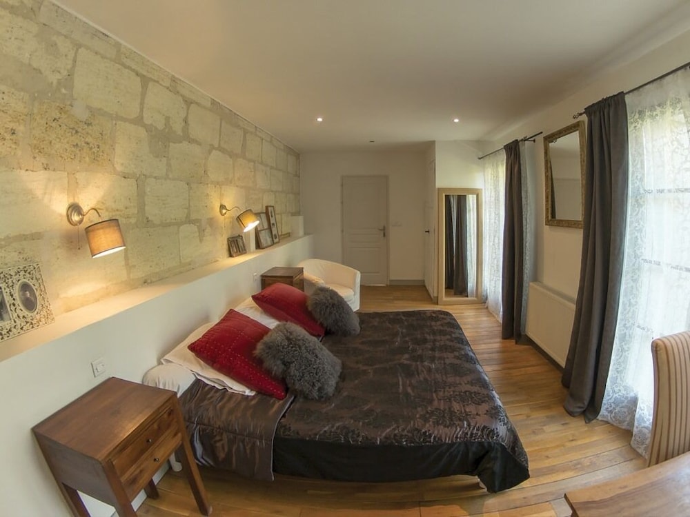 Double or Twin Room, Private Bathroom photo 3