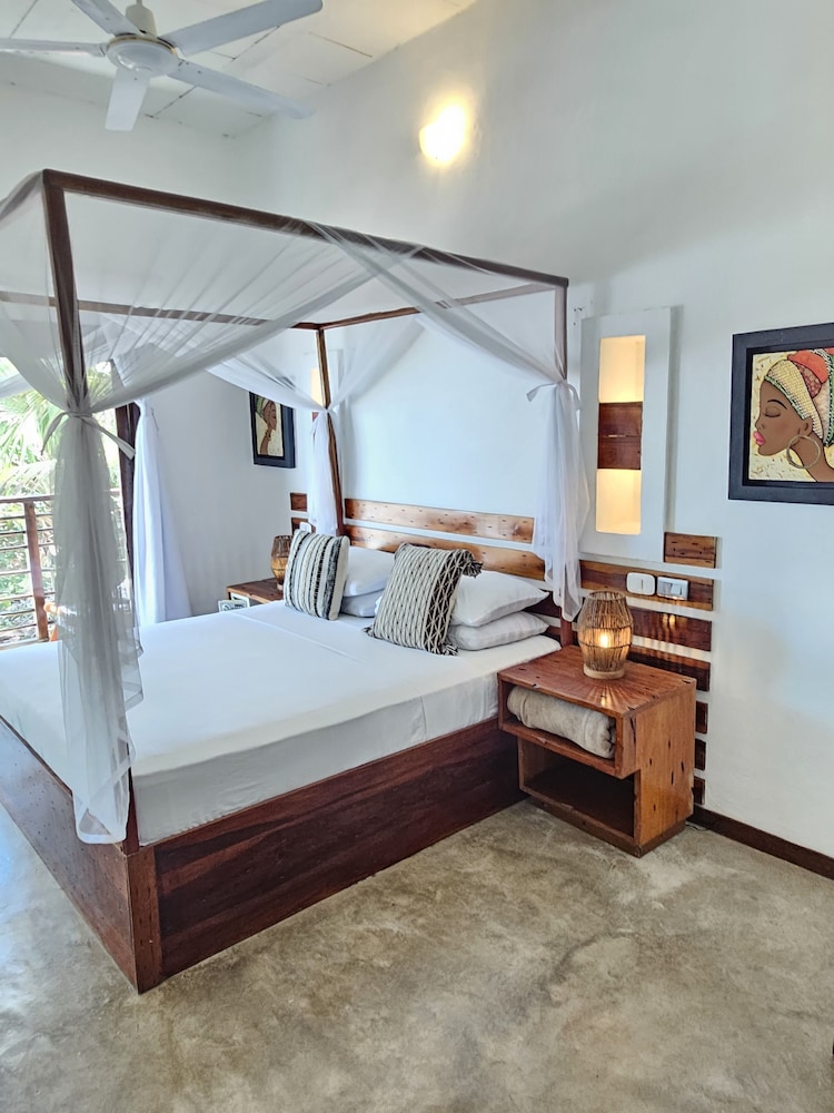 Comfort Room photo 1