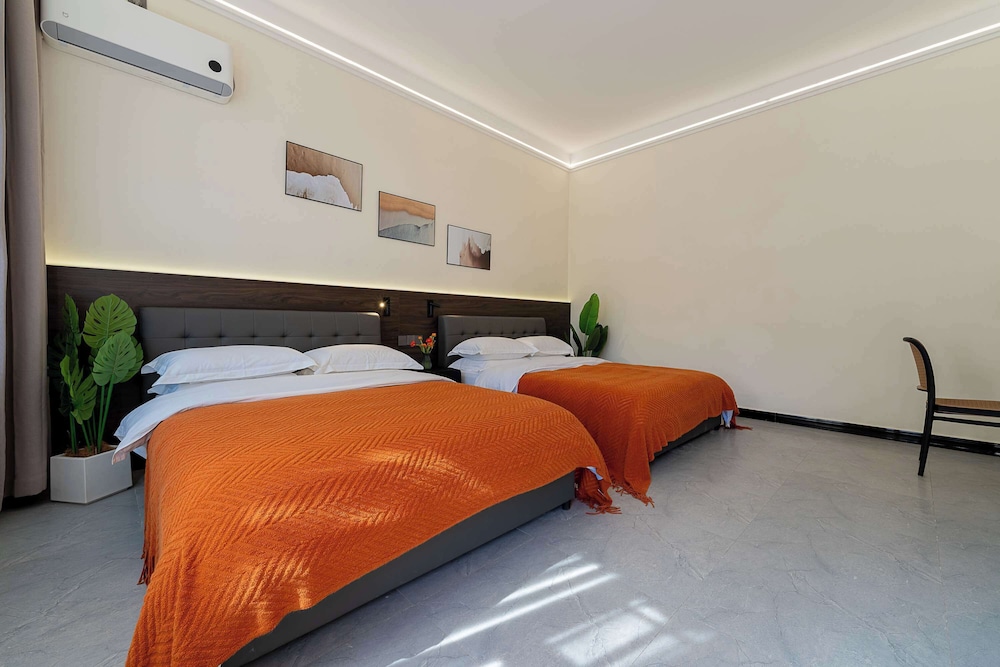 Comfort Twin Room