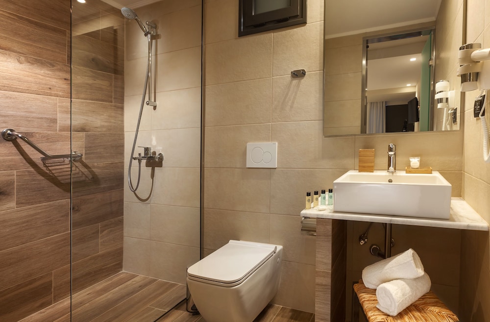 Deluxe Double Room, Sea View photo 3