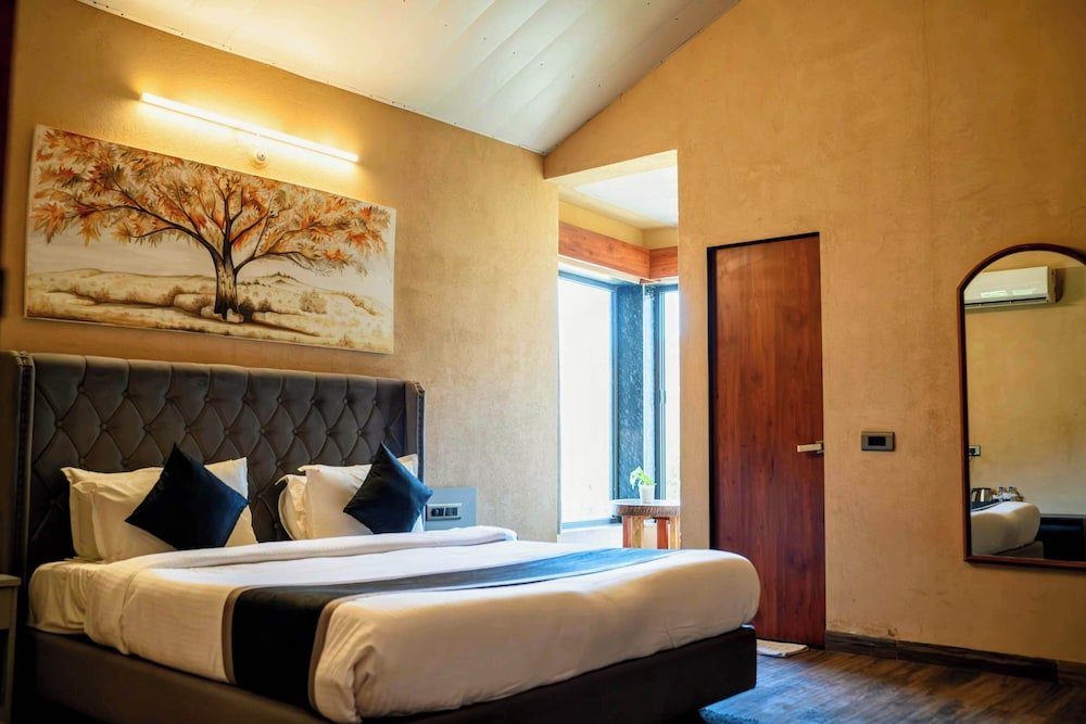 Premium Room - Photo 20