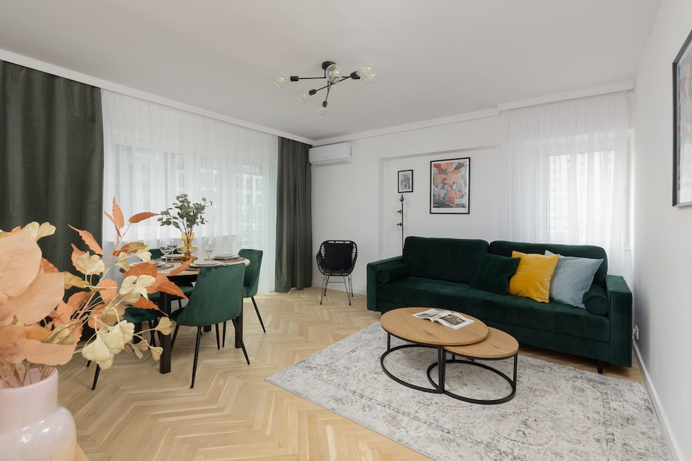 Apartment, 2 Bedrooms, Balcony
