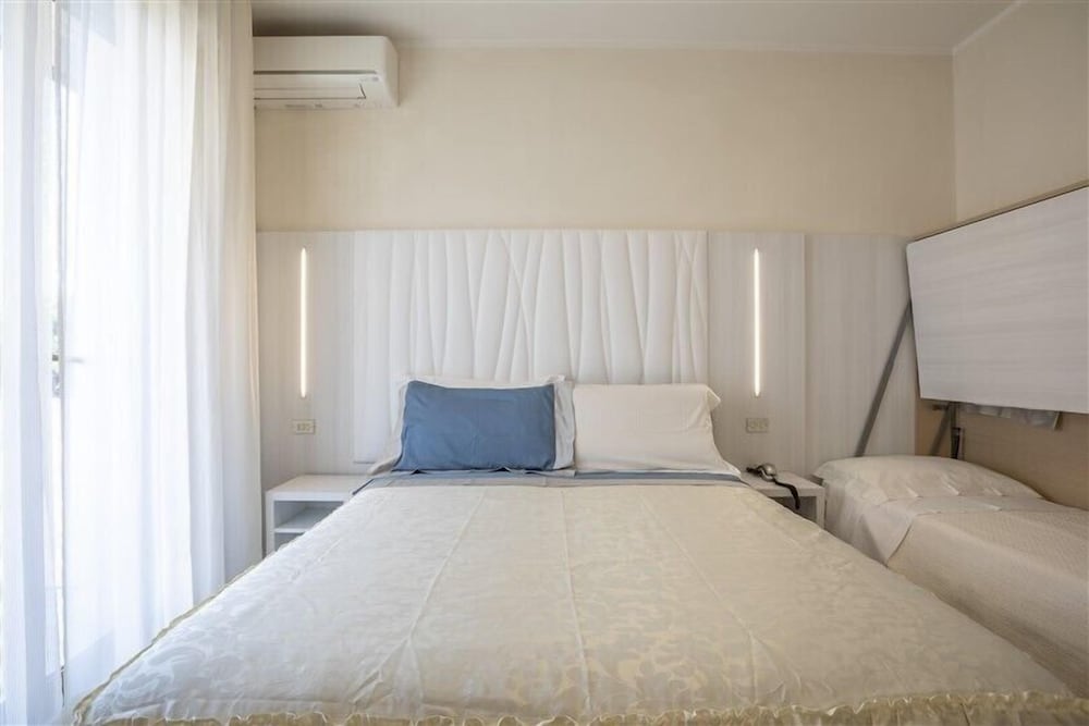 Comfort Quadruple Room