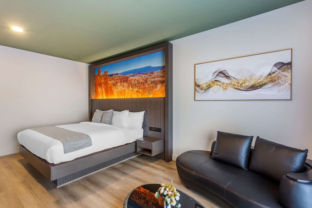 Room, 1 King Bed, Accessible, Non Smoking photo 3