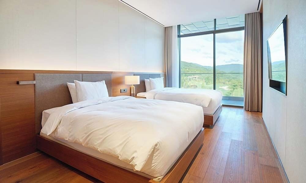 Royal Suite, Garden View, Ground Floor photo 3