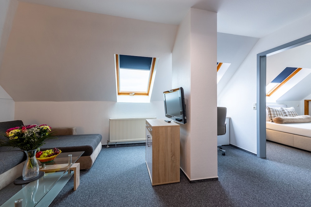 Triple Room photo 2