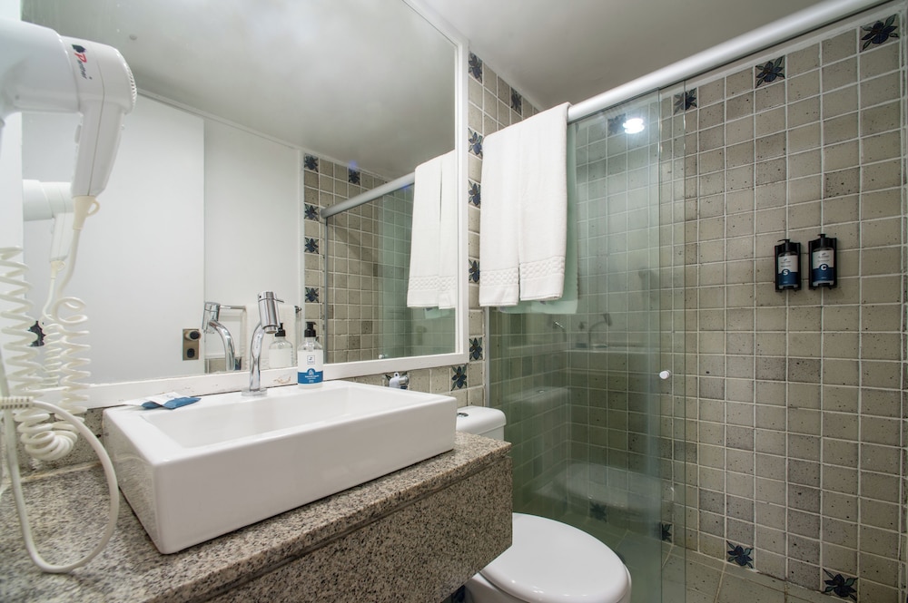 Deluxe Triple Room, Multiple Beds, Sea View