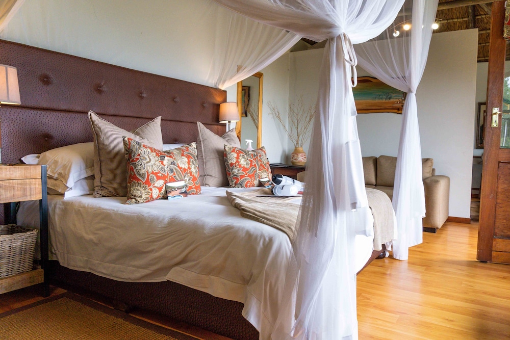 Room (King/Twin)
