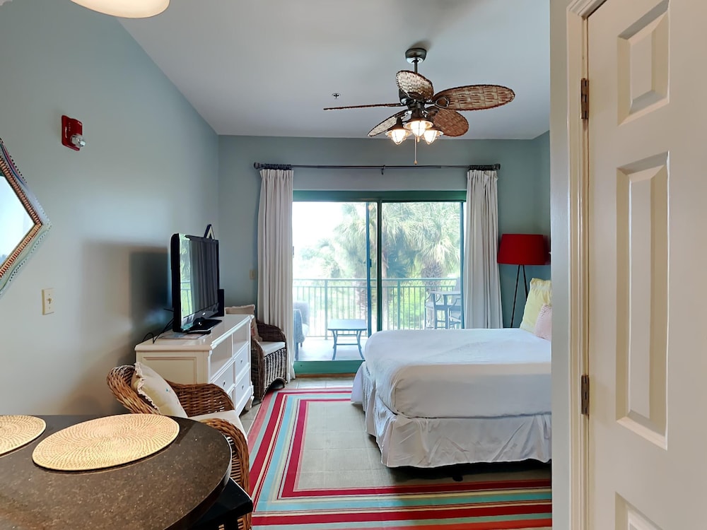 Condo, 1 Queen Bed, Ocean View (#203 - No Pets)