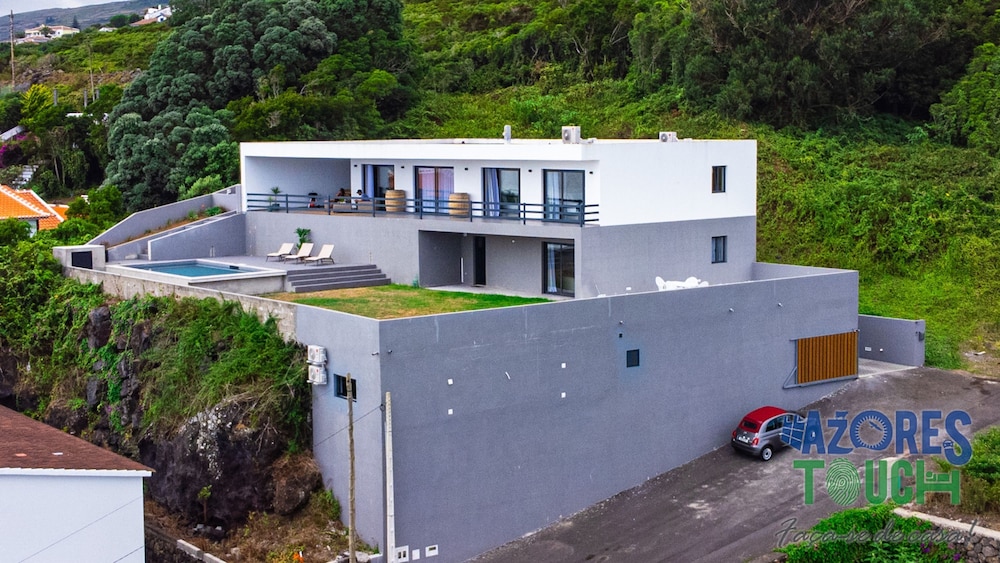 House photo 1