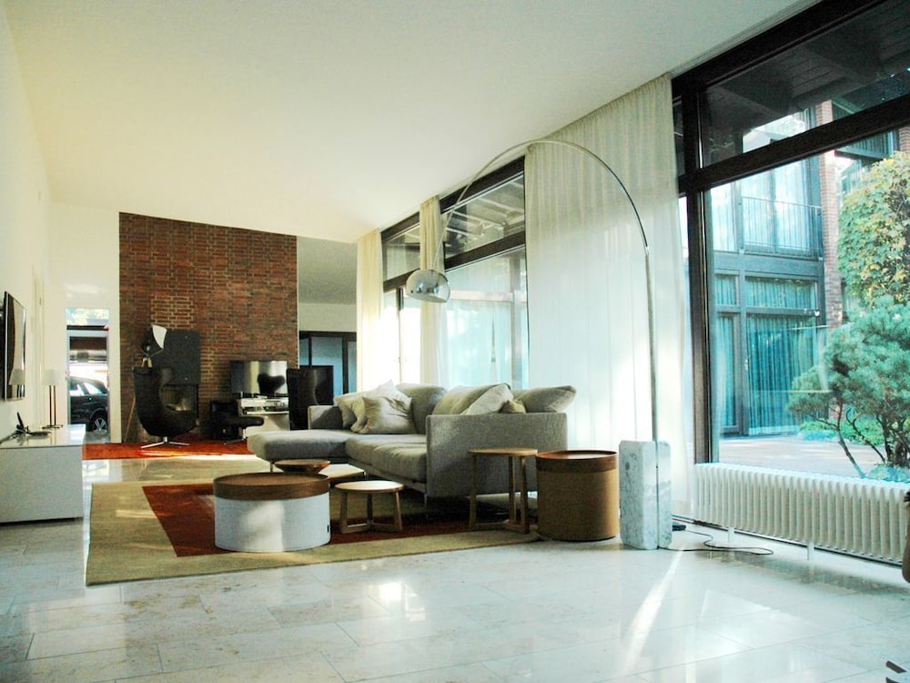 Family Villa photo 1