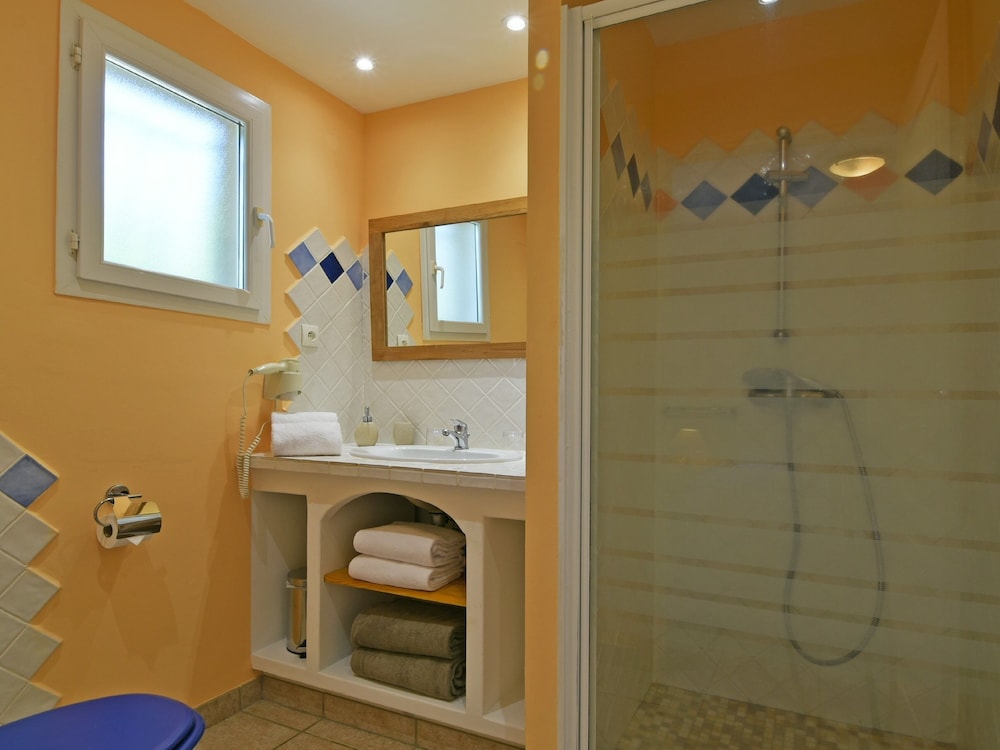 Apartment, Ensuite, Sea View (2) photo 2
