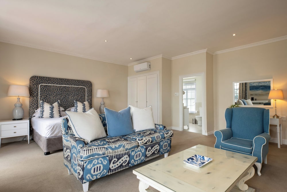 Double or Twin Room photo 2