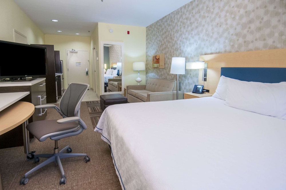 Premium Studio, 1 King Bed, Non Smoking