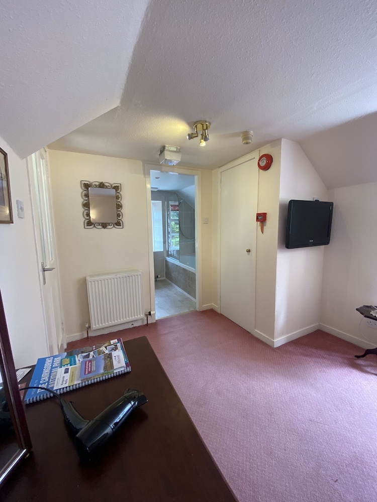 Classic Double Room, Mountain View, Courtyard Area photo 3