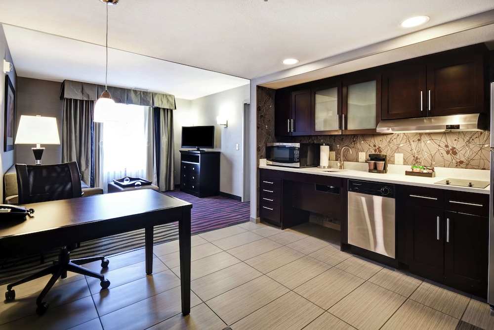 Suite, 2 Queen Beds, Accessible, Non Smoking photo 1