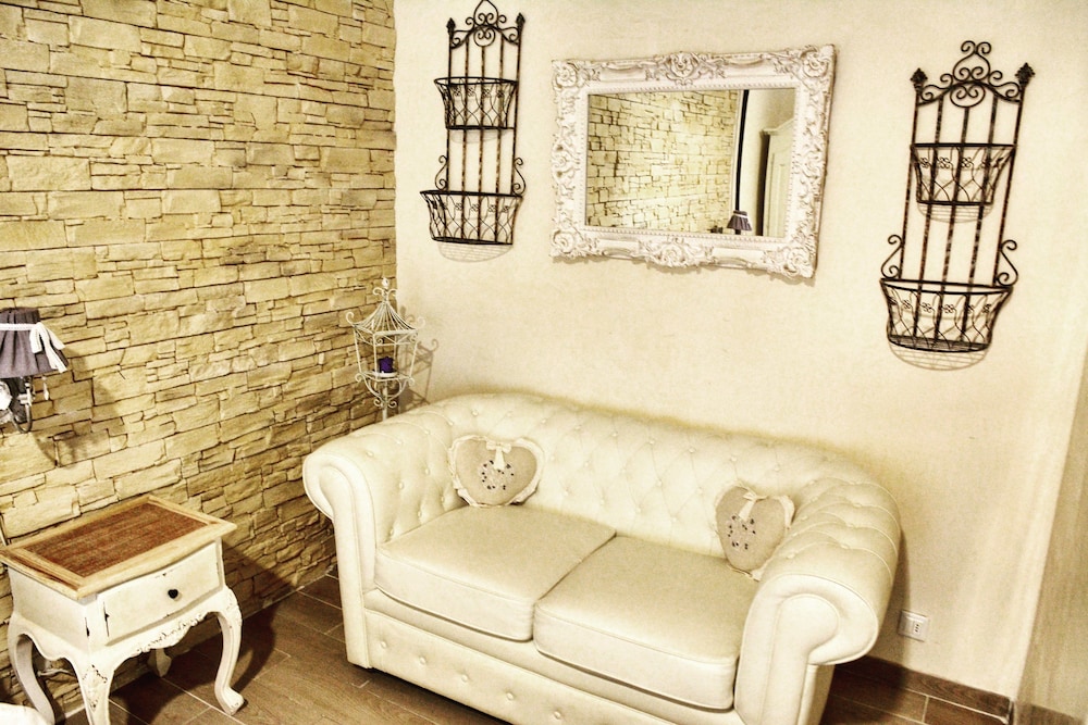 Triple Room, Private Bathroom photo 3