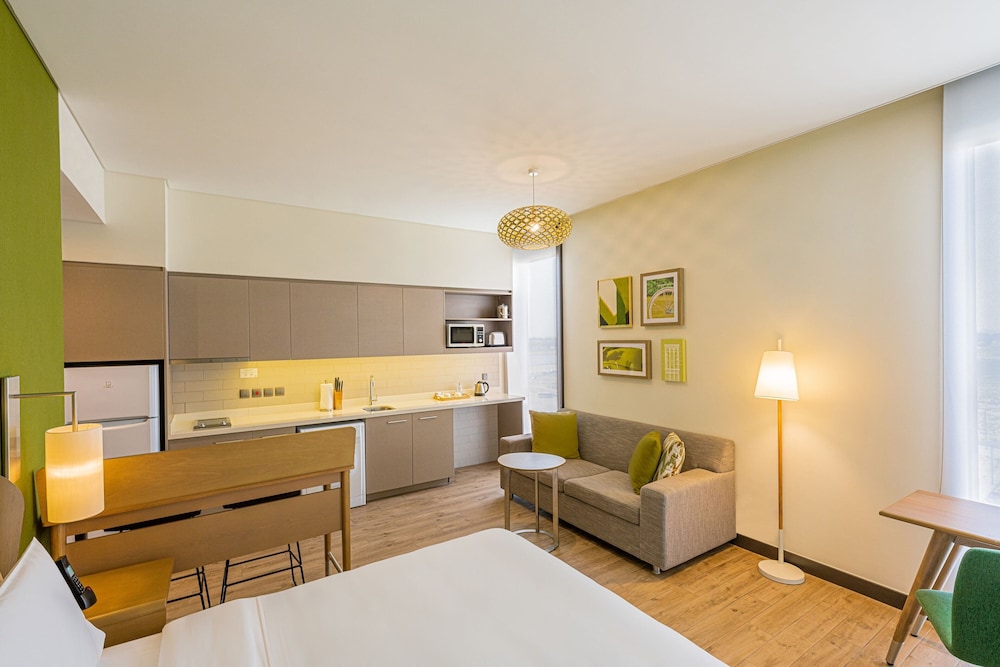 Superior Studio, 2 Twin Beds
