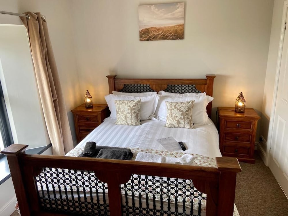 Standard Double Room, Ensuite photo 1