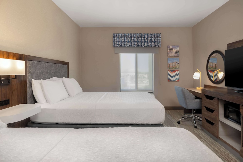 Room, 2 Queen Beds, Refrigerator & Microwave