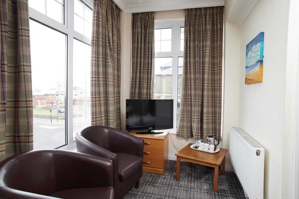 Classic Room, Sea View (King + Single) photo 3