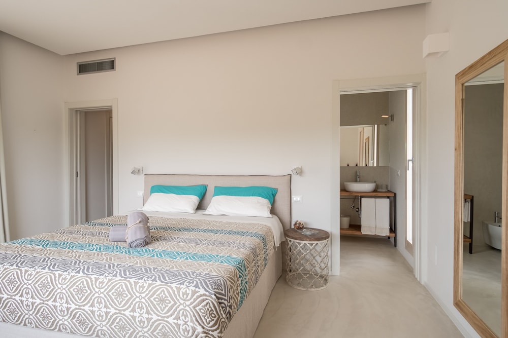 Deluxe Room, Ground Floor (Fico) photo 1