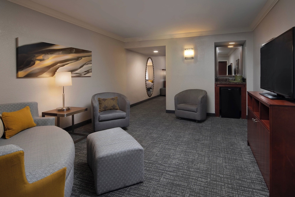 Junior Suite, 1 Bedroom, Balcony (Extended)
