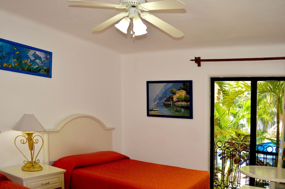 Standard Room photo 3