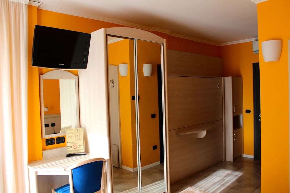 Triple Room - Photo 3