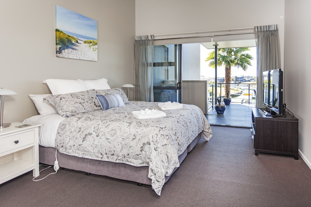 Two Bedroom Couples Villa photo 2