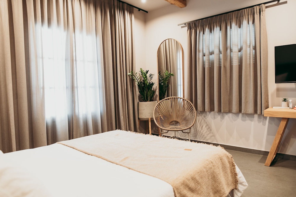 Double or Twin Room photo 1