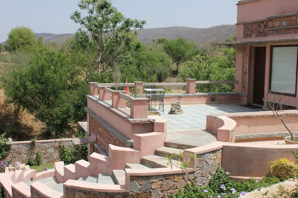 2 Bedroom Luxury Garden And Spa Villa