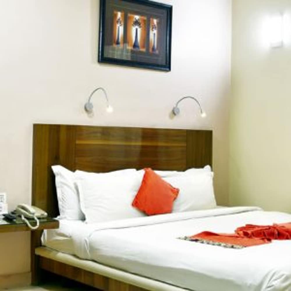 Crystal Room - Photo 4