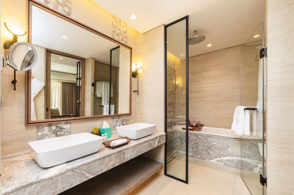 Family Luxury Suite Pool Villa - Photo 2