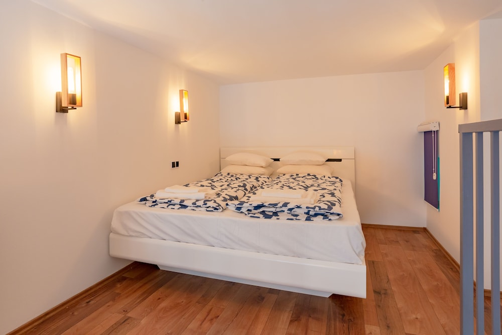 Gallery Apartment