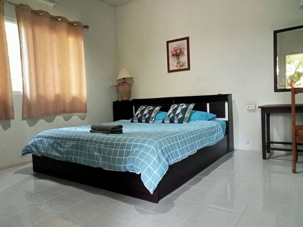 Superior Room, 1 King Bed