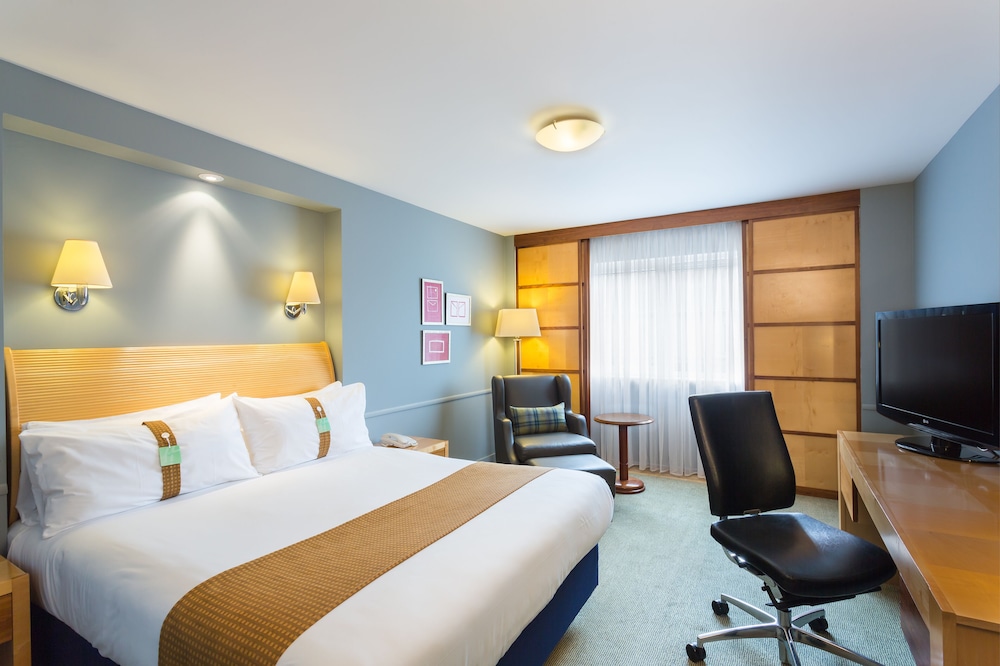 Premium Room, 1 King Bed (Super King) - Photo 2