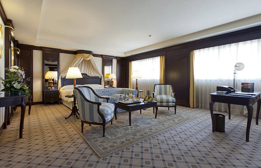 Grand Suite, Hot Tub (Jacuzzi) - Photo 3